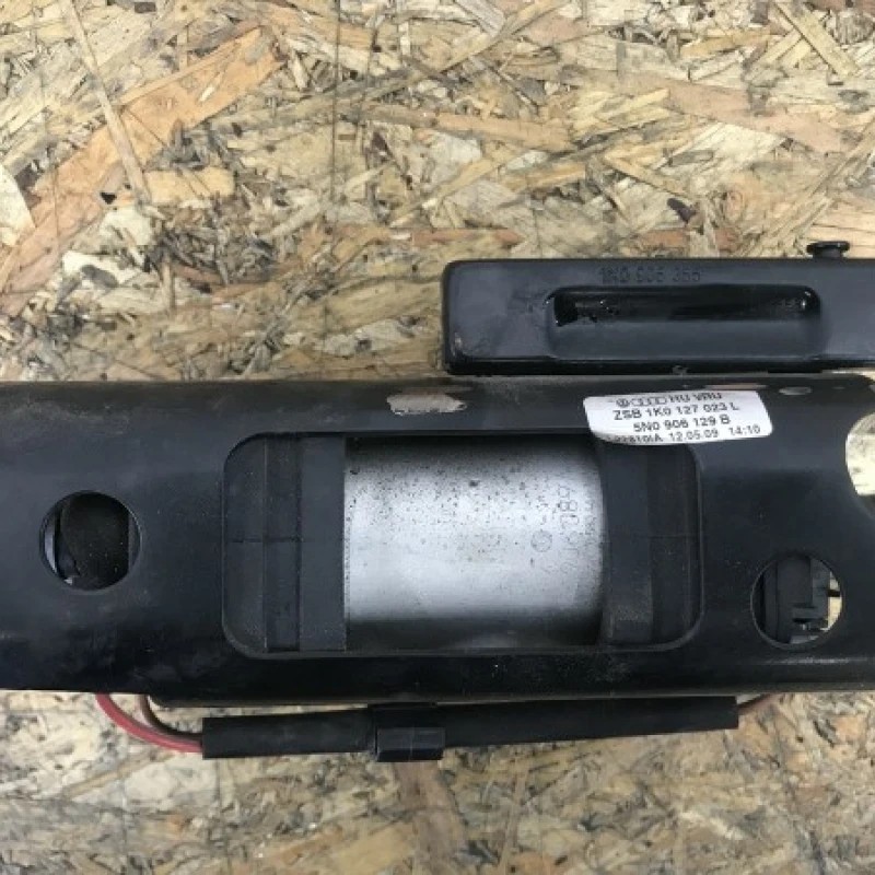 Pompa combustibil / Volkswagen Passat B6 2010 / Motor, racire si evacuare