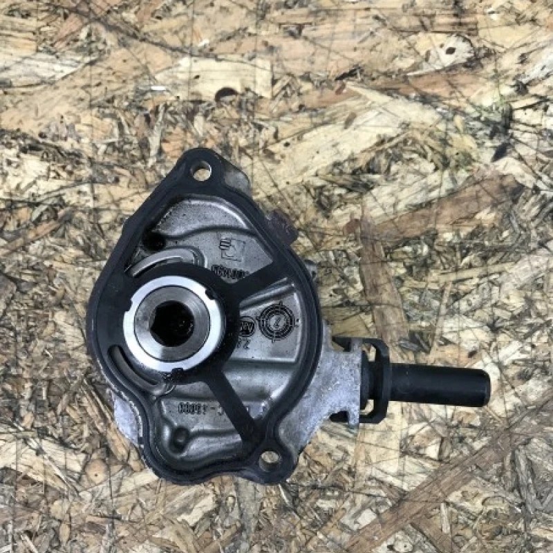 Pompa vaccum / Mercedes-Benz GLK Class X204 2009 / Motor, racire si evacuare