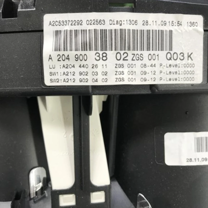 Ceas bord / Mercedes-Benz GLK Class X204 2009 / Interior