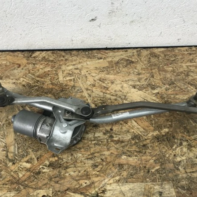 Ansamblu stergator cu motoras Mercedes-Benz 