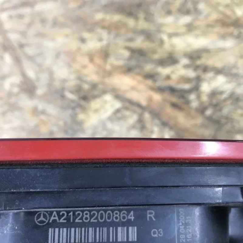 Stop dreapta / Mercedes-Benz E Class W212 2009 / Caroserie, oglinzi si faruri