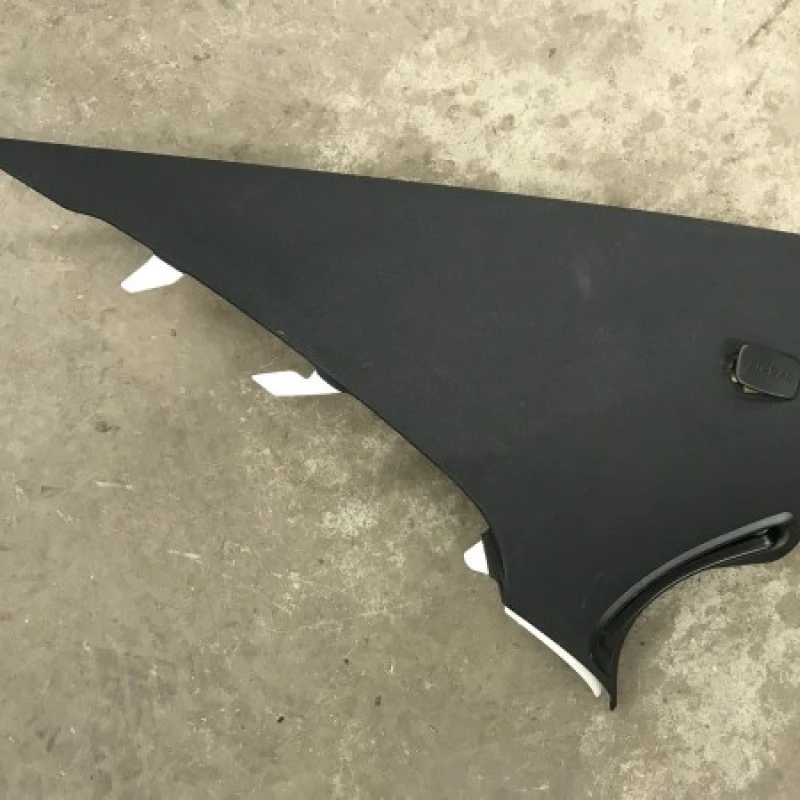 Ornament stalp stanga spate Mercedes-Benz 