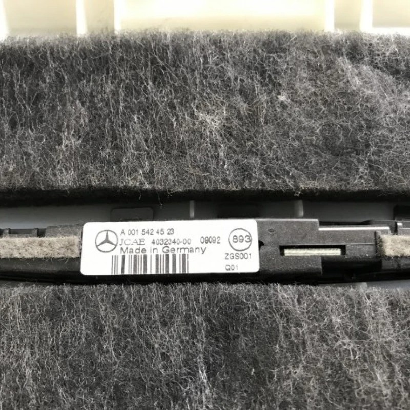 Display afisaj senzori parcare / Mercedes-Benz E Class W212 2009 / Interior