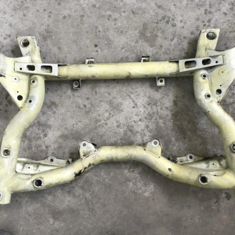 Jug motor / Mercedes-Benz E Class W212 2009 / Caroserie, oglinzi si faruri