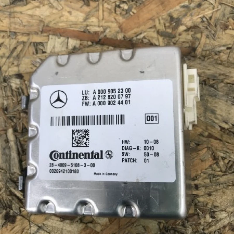 Camera parbriz / Mercedes-Benz E Class W212 2009 / Audio si electronice