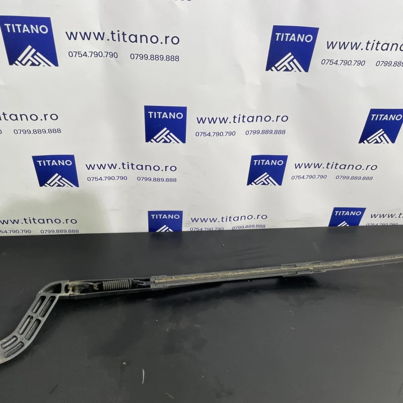 Brate stergatoare fata / Land Rover Range Rover Sport Range Rover Sport 2011 / Caroserie, oglinzi si faruri