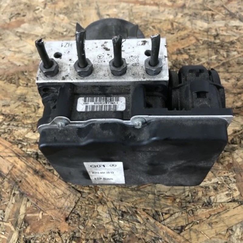 Pompa ABS / Mercedes-Benz E Class W212 2009 / Frane
