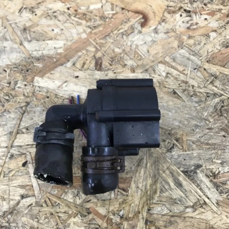 Pompa recirculare apa / Audi A3 8P 2011 / Altele