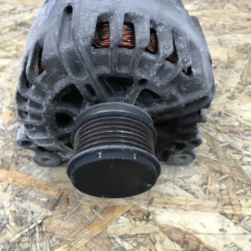 Alternator / Audi A3 8P 2011 / Motor, racire si evacuare