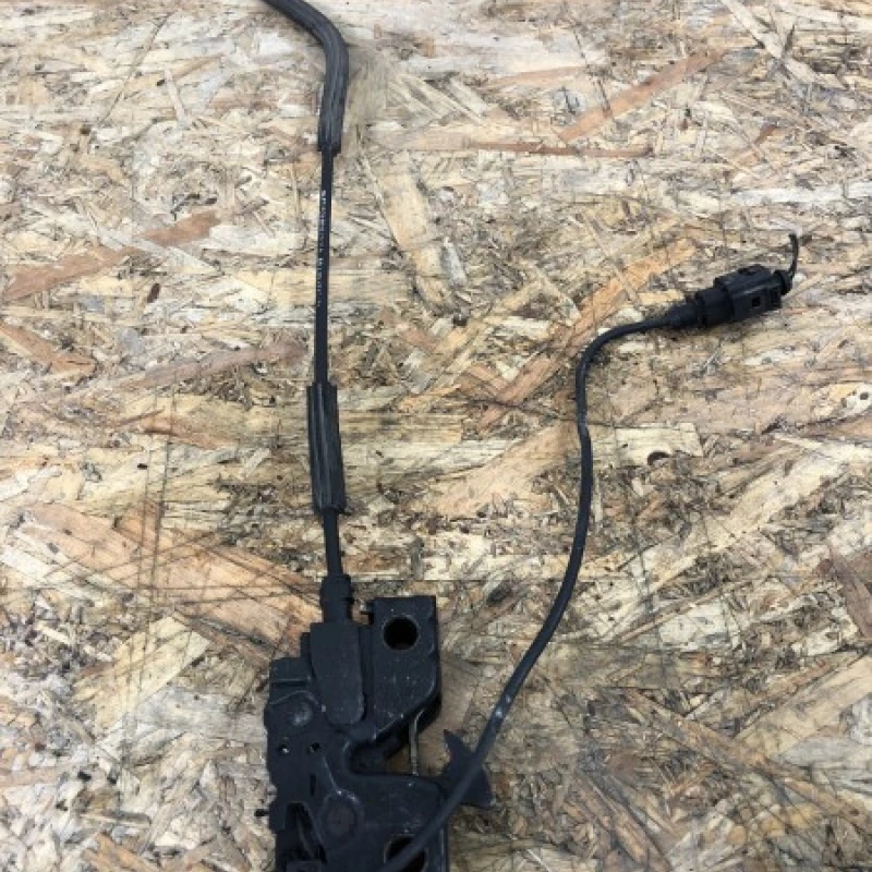 Mecanism deschidere capota Volkswagen 