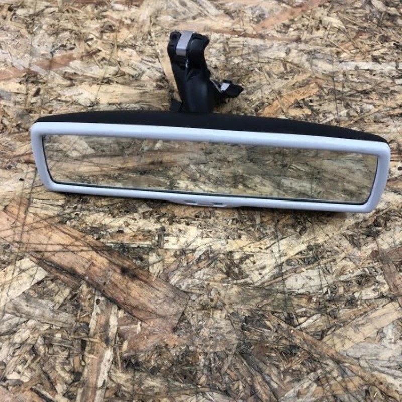 Oglinda interioara heliomata / Volkswagen Passat B7 2012 / Caroserie, oglinzi si faruri