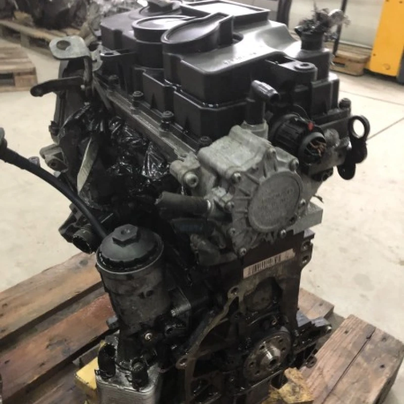 Motor BMN 2.0 TDI / Volkswagen Touran 1T Cross 2008 / Motor, racire si evacuare