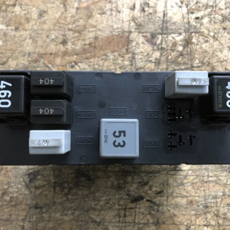 Calculator confort / Volkswagen Touran 1T Cross 2008 / Audio si electronice
