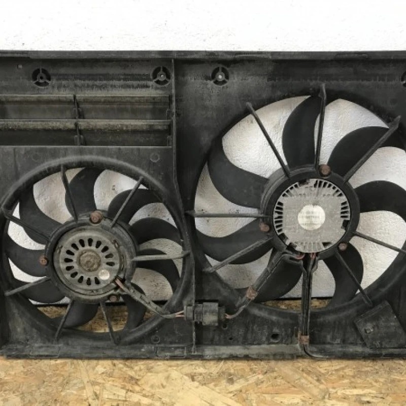 Electroventilator cu releu / Volkswagen Touran 1T Cross 2008 / Motor, racire si evacuare