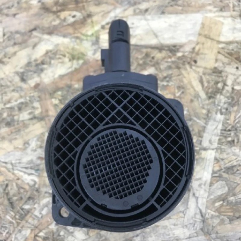 Debitmetru aer / Volkswagen Touran 1T Cross 2008 / Motor, racire si evacuare