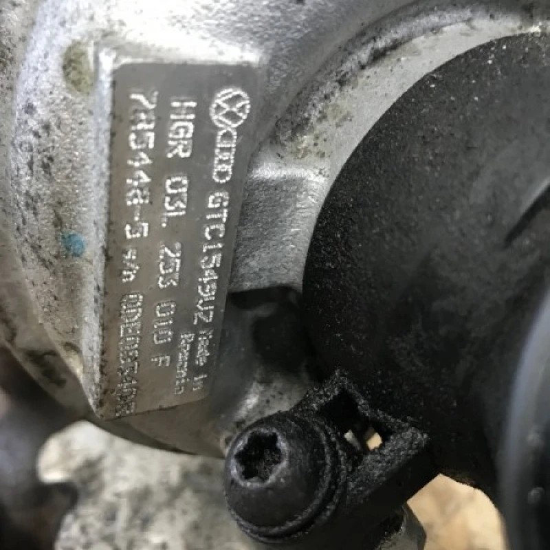 Turbosuflanta turbina / Audi A3 8P 2011 / Motor, racire si evacuare