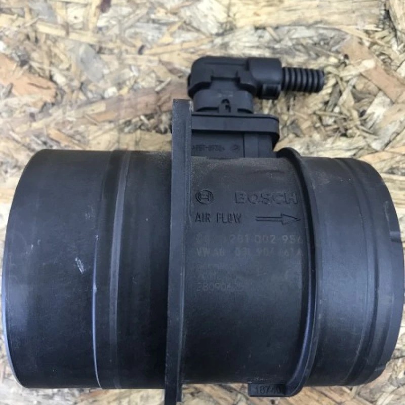Debitmetru aer / Audi A3 8P 2011 / Motor, racire si evacuare