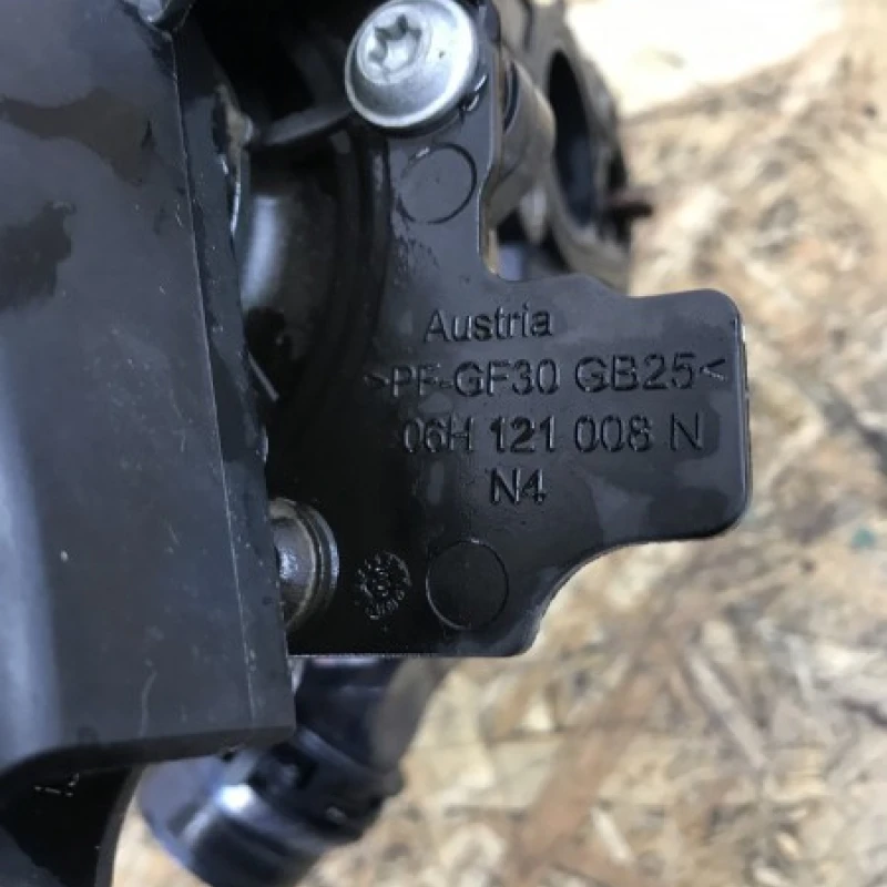 Pompa apa / Audi A5 8T 2010 / Motor, racire si evacuare
