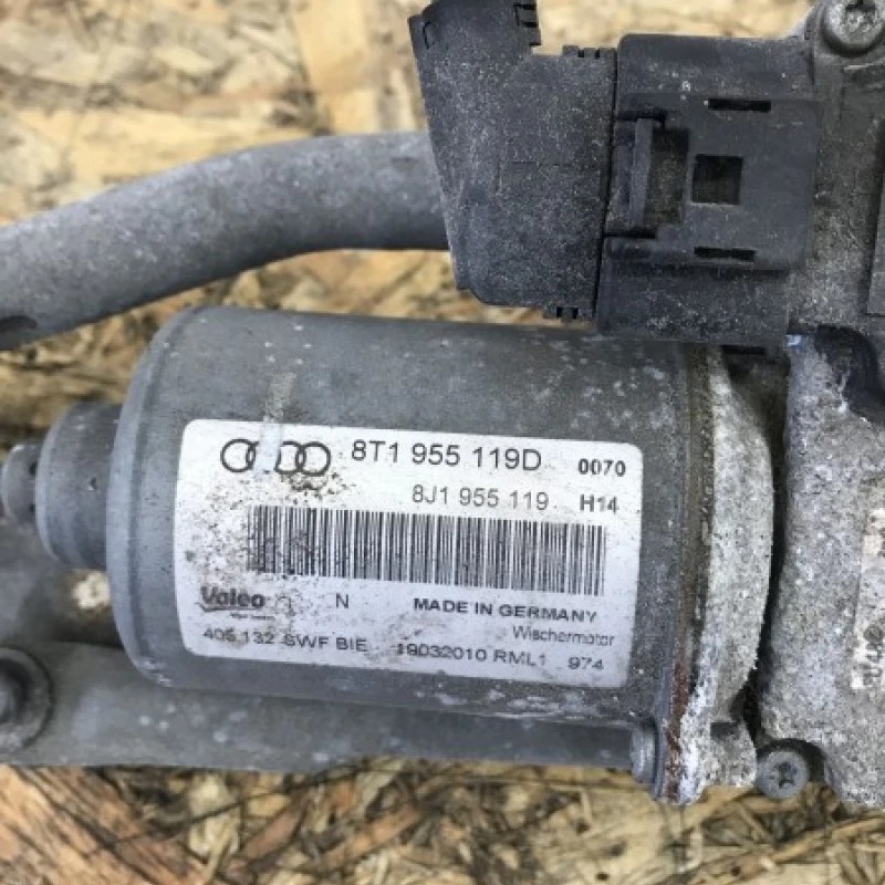 Ansamblu stergatoare fata / Audi A5 8T 2010 / Caroserie, oglinzi si faruri