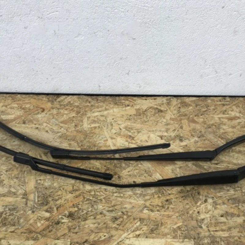 Stergatoare fata / Volkswagen Golf MK6 2010 / Consumabile si accesorii