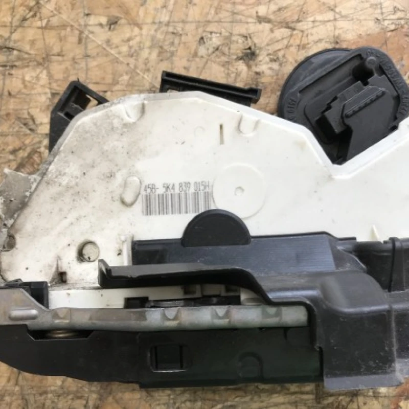 Iala broasca usa stanga spate Volkswagen 