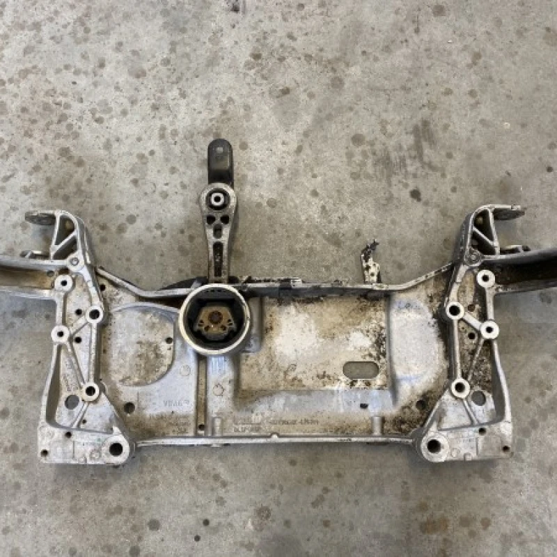 Punte fata jug motor Volkswagen 