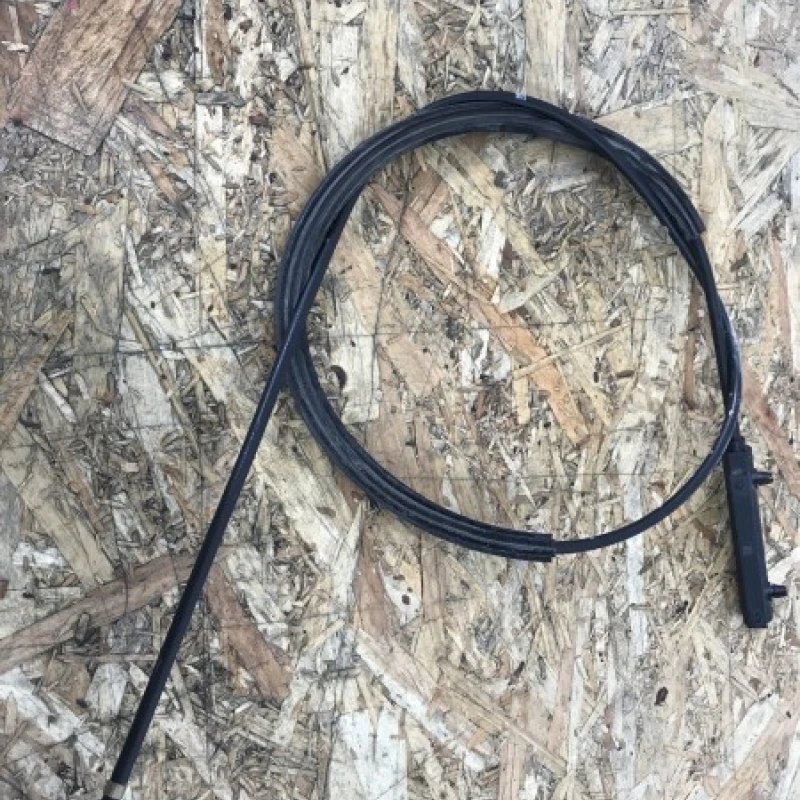 Cablaj deschidere capota / Volkswagen Passat B7 2012 / Altele