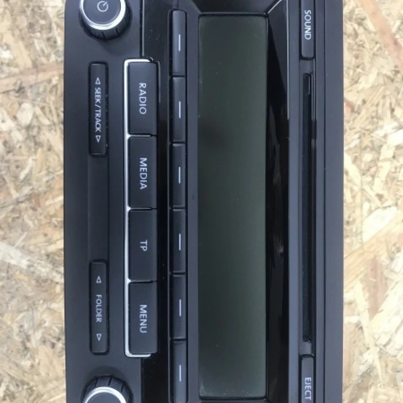 Radio CD / Volkswagen Passat B7 2012 / Altele