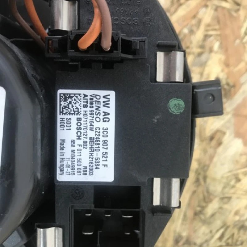 Releu ventilator bord Volkswagen Passat B7 2012