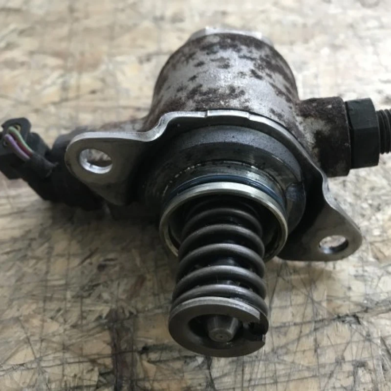 Pompa injectie / Volkswagen Sharan 7N 2012 / Motor, racire si evacuare