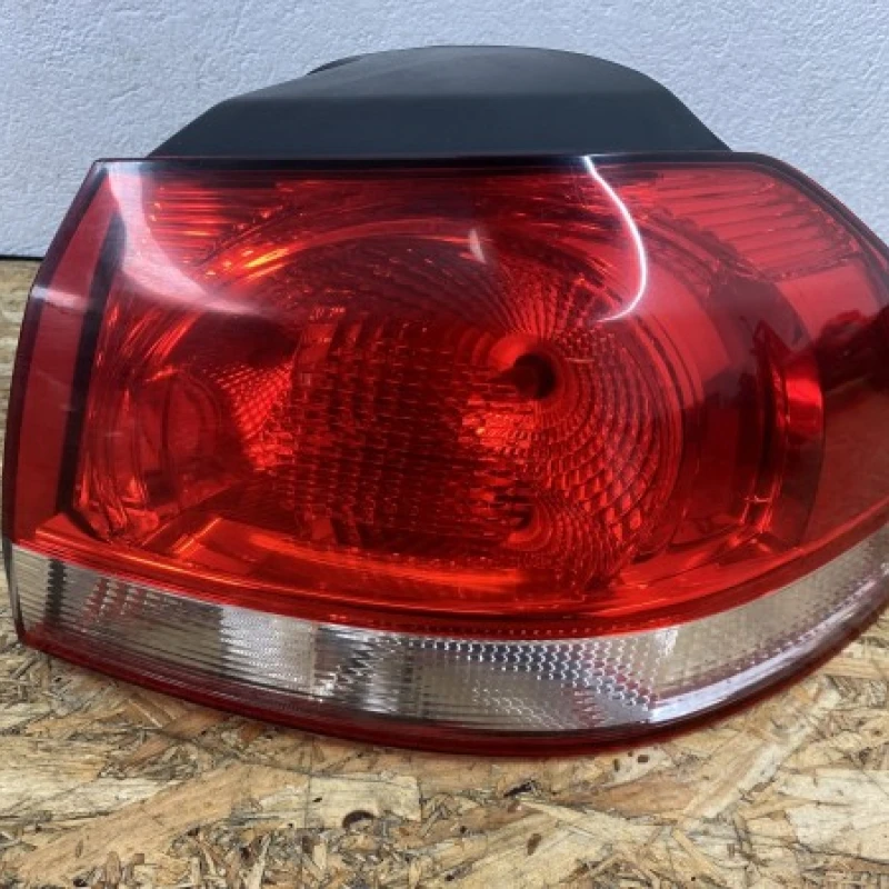 Stop dreapta caroserie Volkswagen 