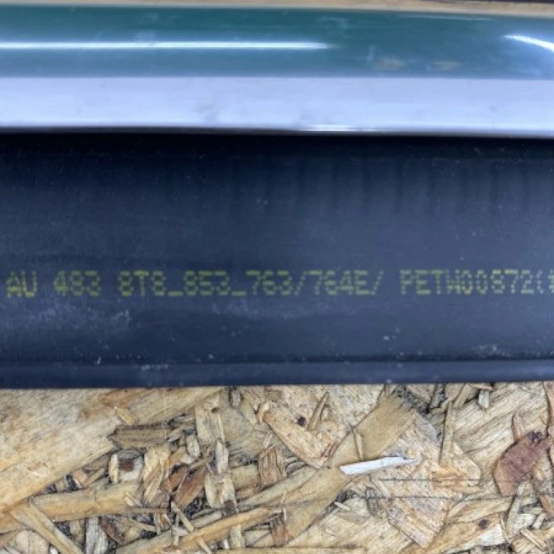 Ornament cromat geam stanga spate / Audi A5 8T 2010 / Caroserie, oglinzi si faruri