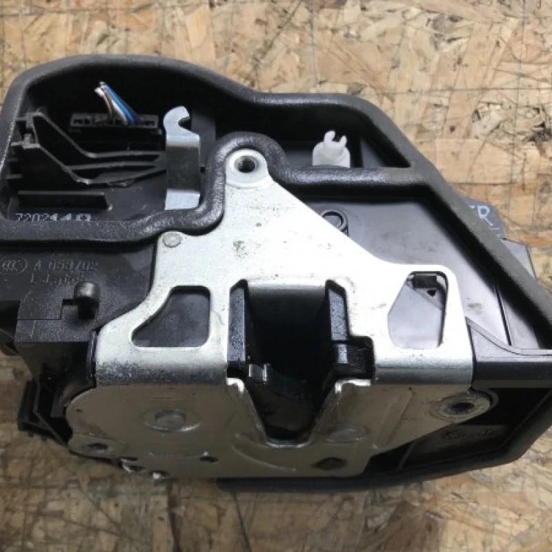 Iala broasca usa dreapta spate / BMW X3 E83 LCI 2010 / Caroserie, oglinzi si faruri