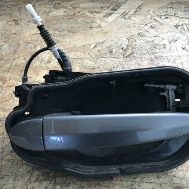 Maner usa dreapta spate BMW 