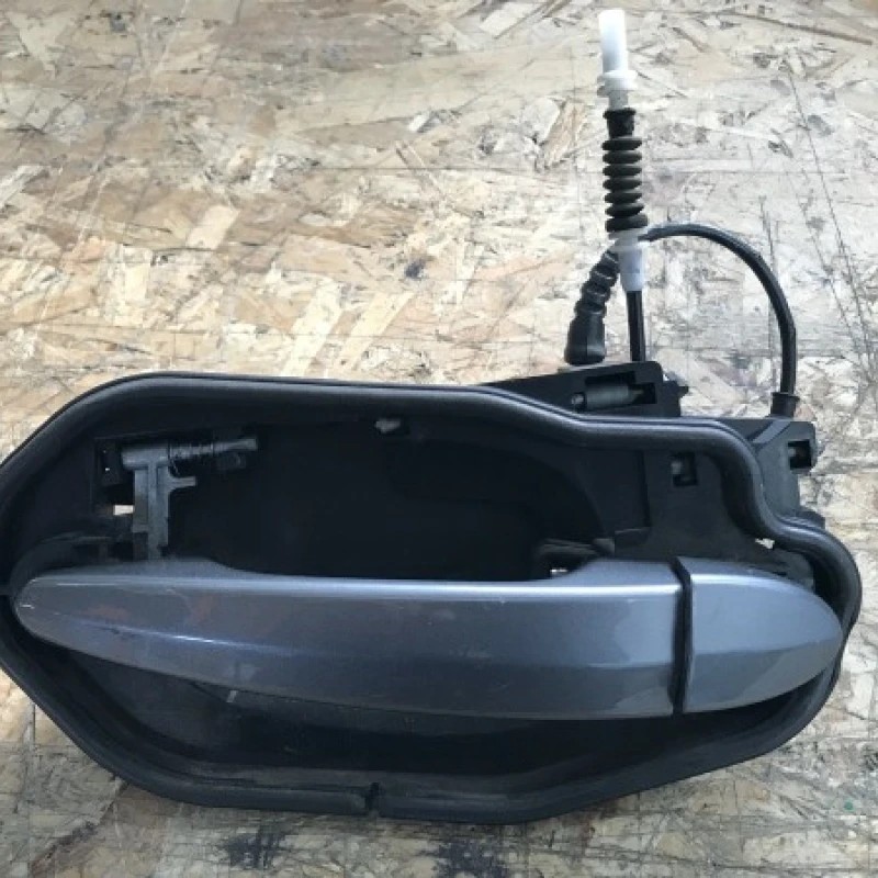 Maner usa stanga spate / BMW X3 E83 LCI 2010 / Caroserie, oglinzi si faruri