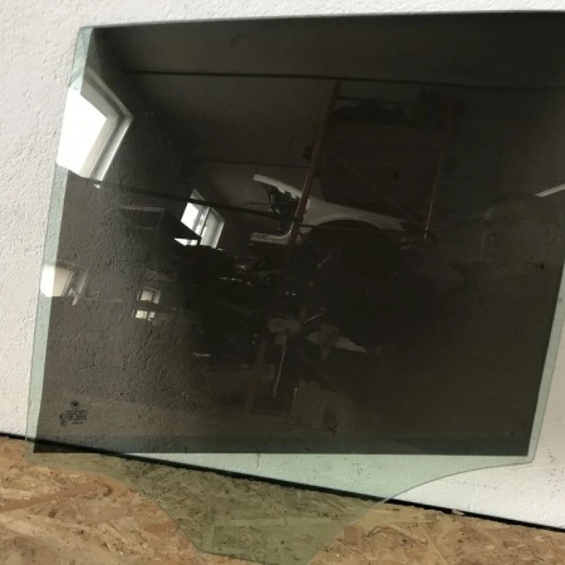 Geam stanga spate BMW 
