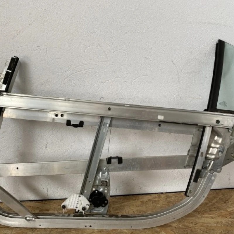 Usa stanga fata / Smart Fortwo Fortwo 2006 / Caroserie, oglinzi si faruri