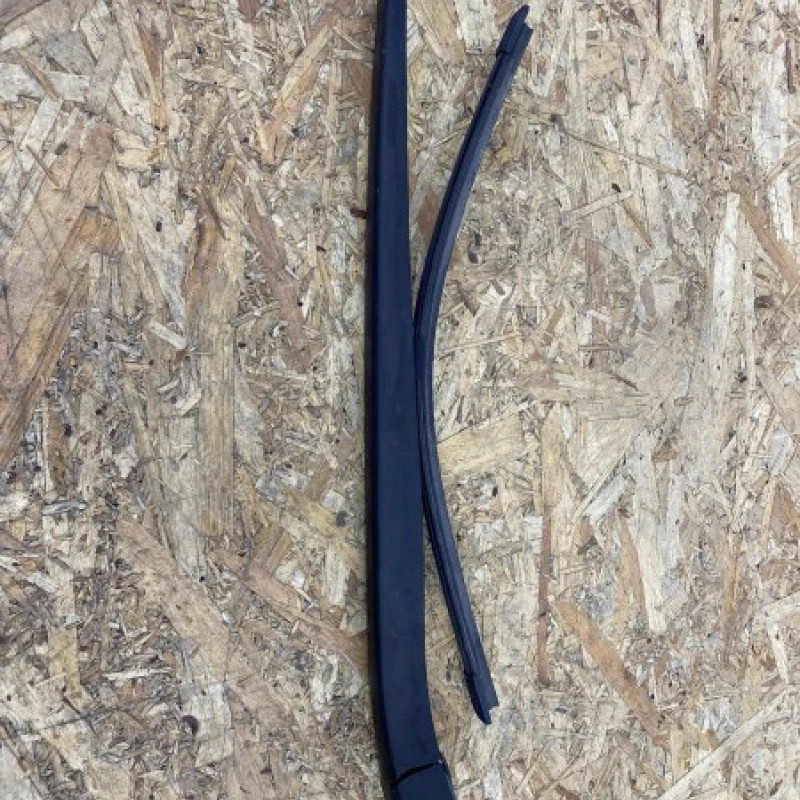 Brat stergator luneta haion BMW Seria 5 F11 2013