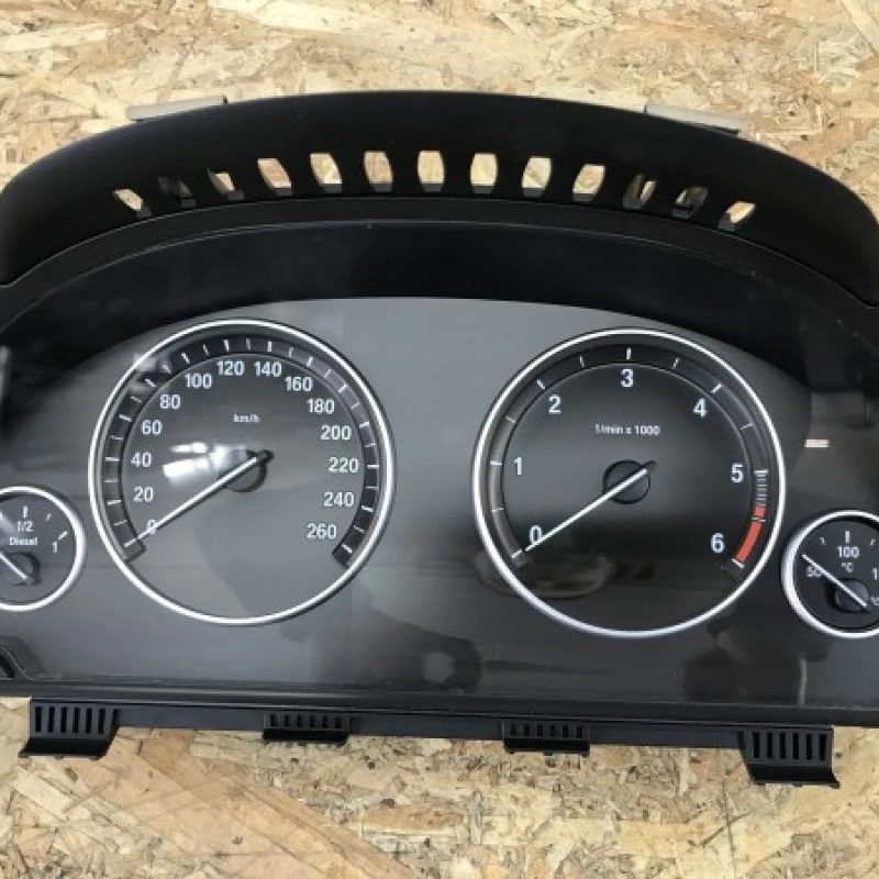 Ceas bord BMW 