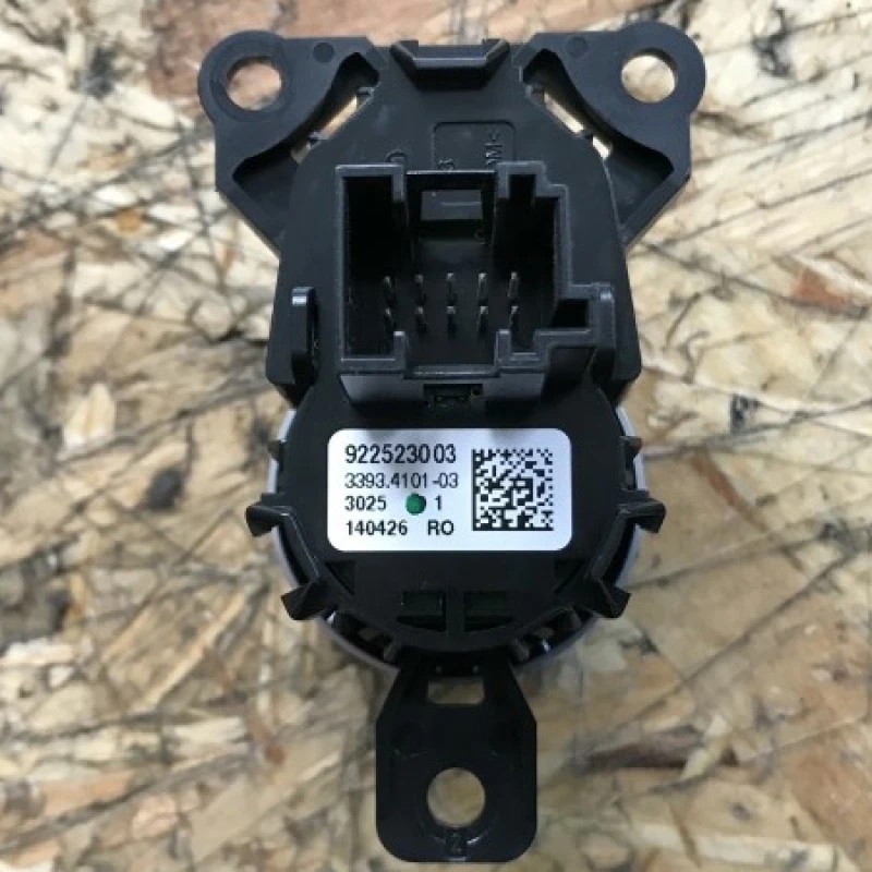 Buton pornire start stop / BMW Seria 5 F11 2013 / Audio si electronice