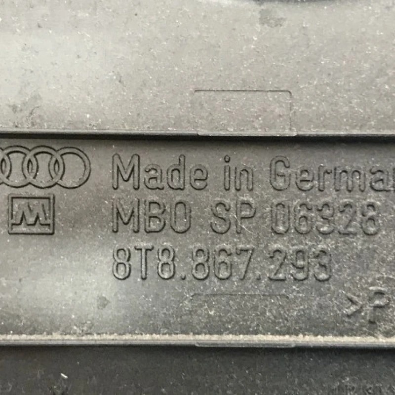 Ornament negru stalp stanga mijloc / Audi A5 8T 2010 / Interior