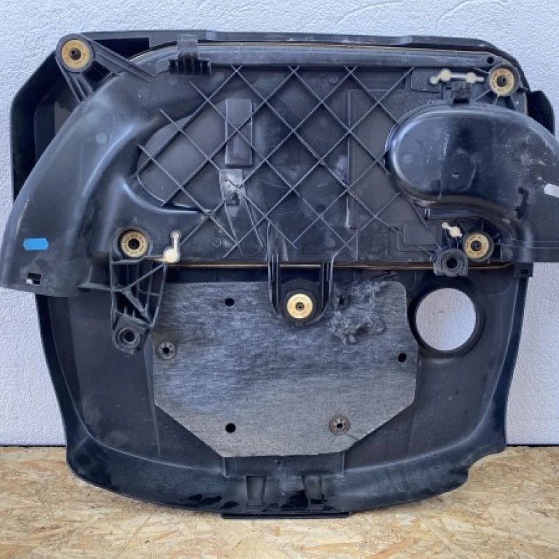 Capac motor / BMW Seria 5 F11 2013 / Motor, racire si evacuare