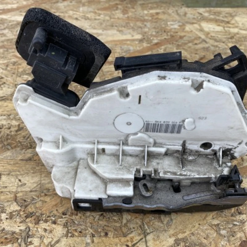 Iala broasca usa dreapta spate Volkswagen 