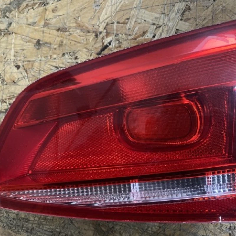 Stop dreapta haion Volkswagen 