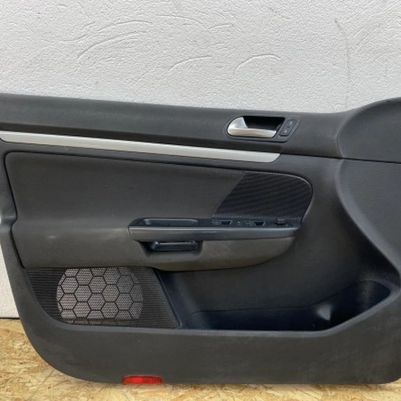 Tapiterie panou usa stanga fata / Volkswagen Golf MK6 2010 / Interior