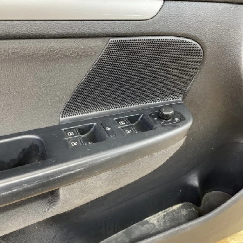 Tapiterie panou usa stanga fata / Volkswagen Golf MK6 2010 / Interior