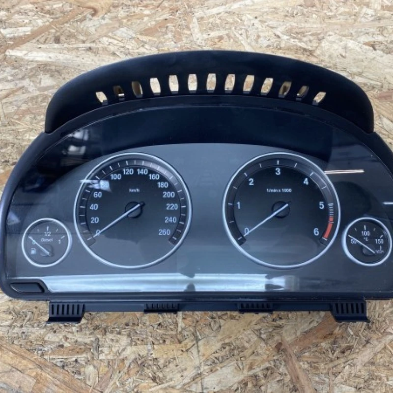Ceas bord europa BMW 