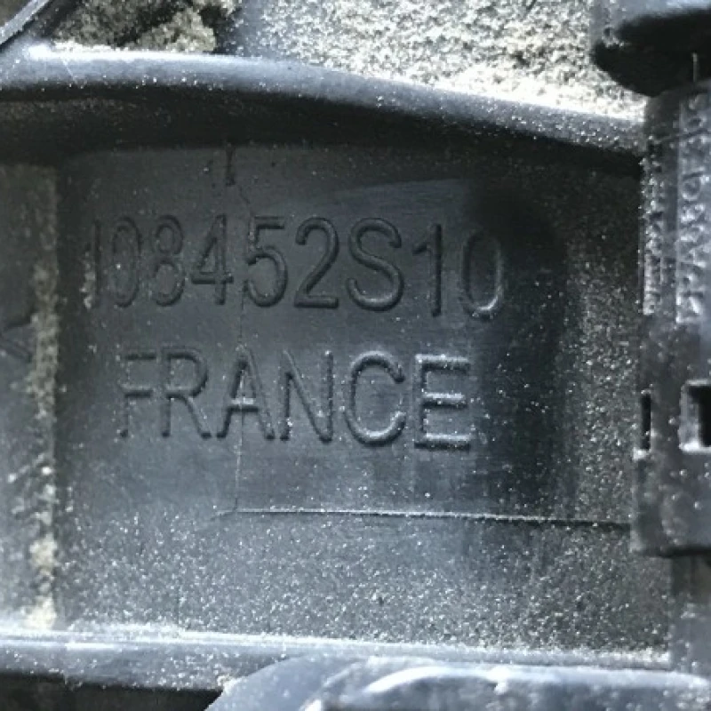 Galerie admisie cu motoras / BMW Seria 5 F10 2013 / Motor, racire si evacuare