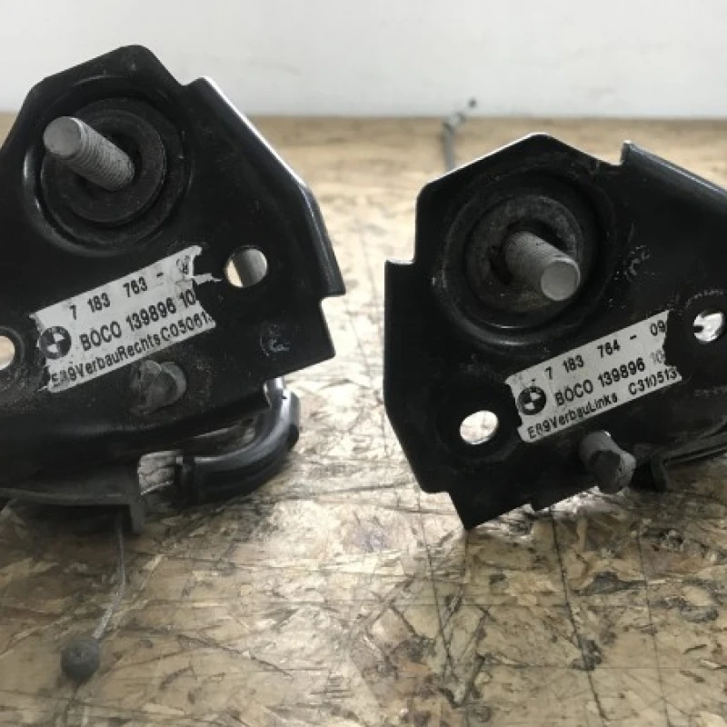 Mecanism deschidere capota fata / BMW Seria 5 F10 2013 / Caroserie, oglinzi si faruri