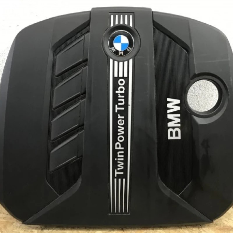 Capac motor / BMW Seria 5 F10 2013 / Caroserie, oglinzi si faruri